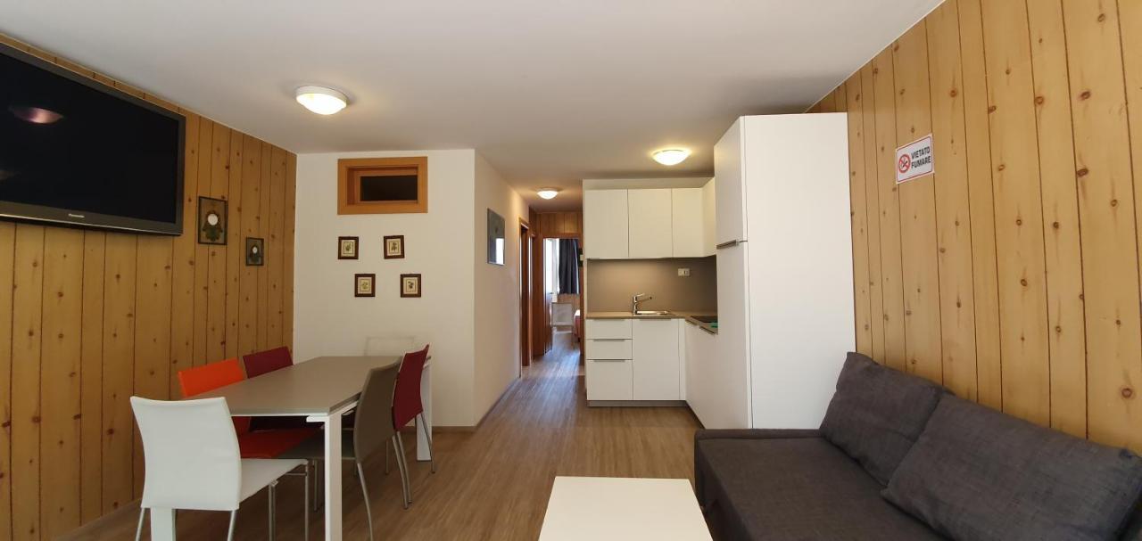 Residence Lores 2 มาริลเลวา ภายนอก รูปภาพ